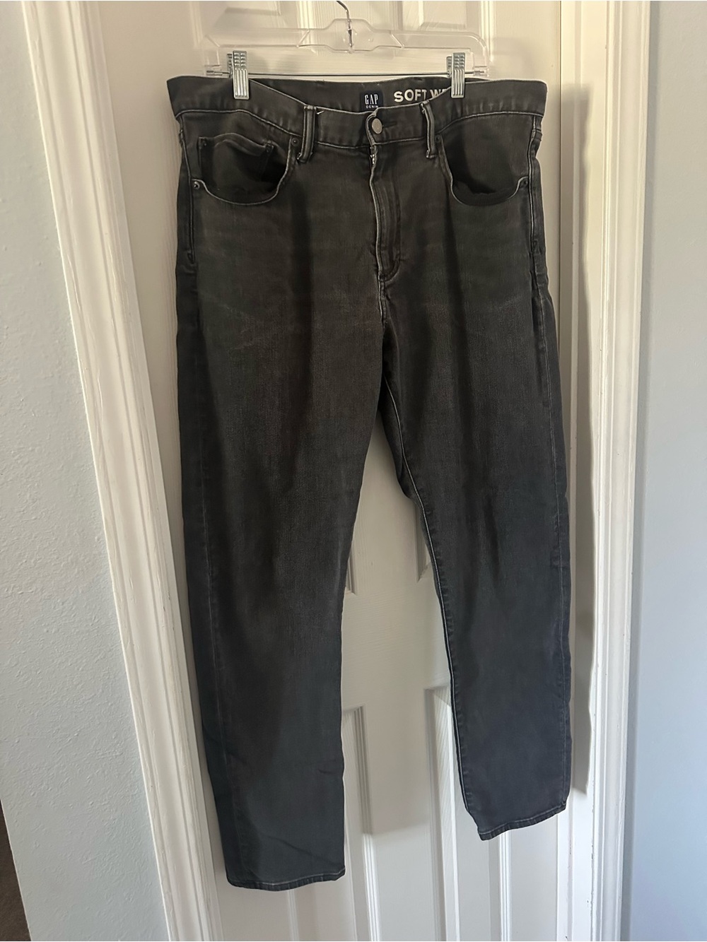 GAP Men’s Charcoal Slim Straight Jeans